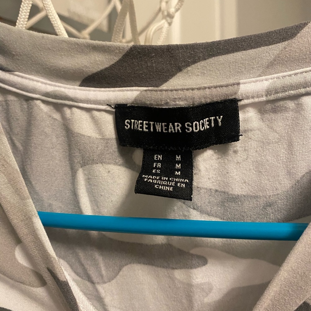 Brand Streetwear society, size small crop top, black and gray camo
